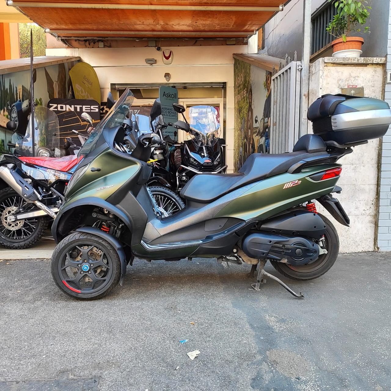 PIAGGIO MP3 500 LT ABS – 29.000 KM – PATENTE B