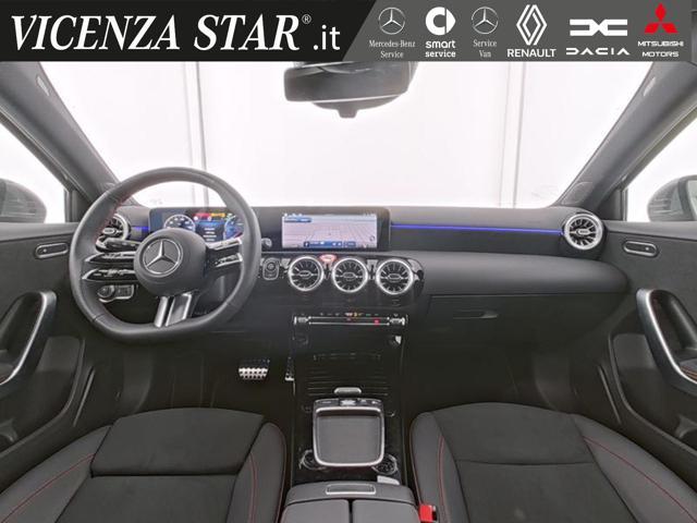 MERCEDES-BENZ A 200 d AMG PREMIUM