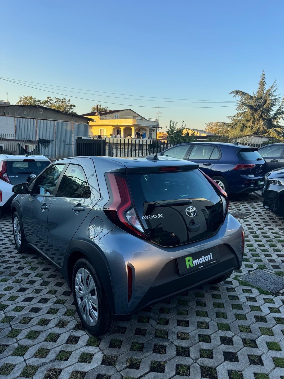 Toyota Aygo X 1.0 VVT-i 72 CV 5 porte Trend