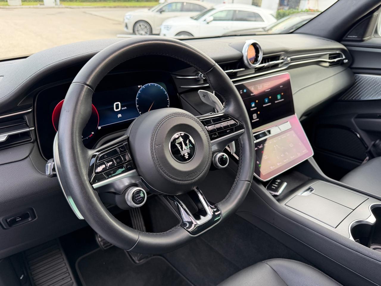 Maserati Grecale MHEV 300 CV AWD GT tetto apribile