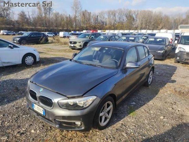 BMW 118 d 150cv Business 5p automatica - FL399CM