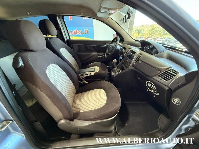 LANCIA Ypsilon 1.3 MJT 75 CV