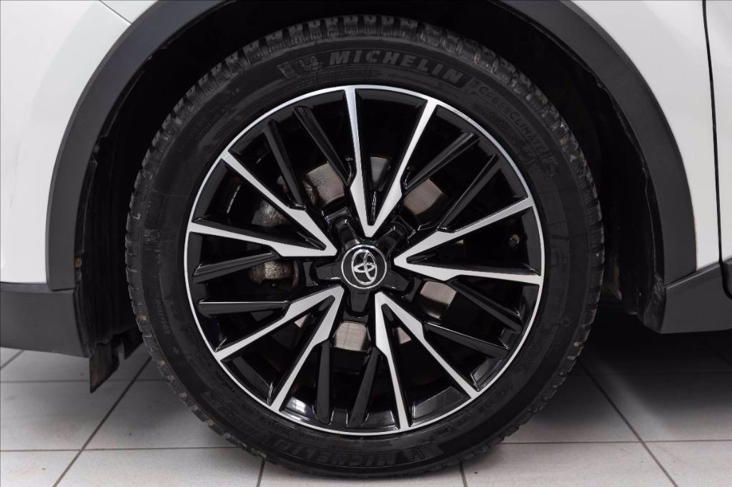 TOYOTA C-HR 1.8h Lounge 2wd e-cvt del 2017