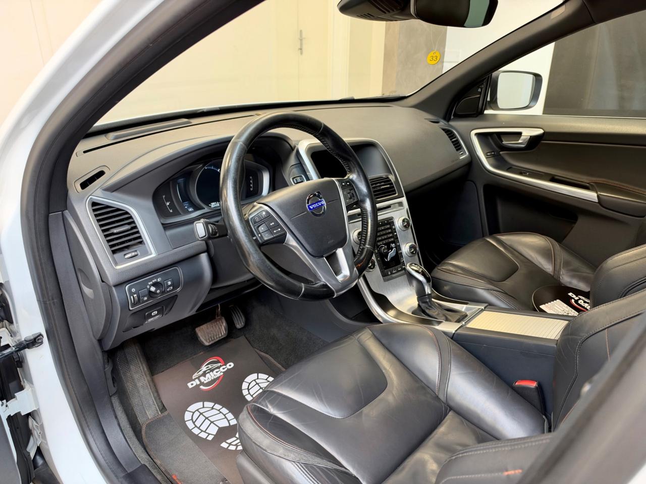Volvo XC 60 Versione unica