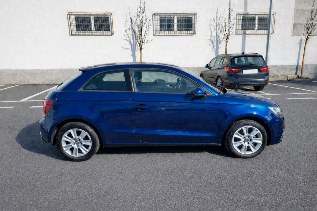 Audi A1 1.6 TDI S tronic Admired C/Clima NEOPATENTATI
