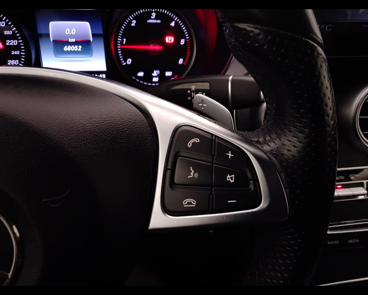 Mercedes-Benz Classe C-A205 2016 Cabrio - C Cabrio 220 d Premium auto