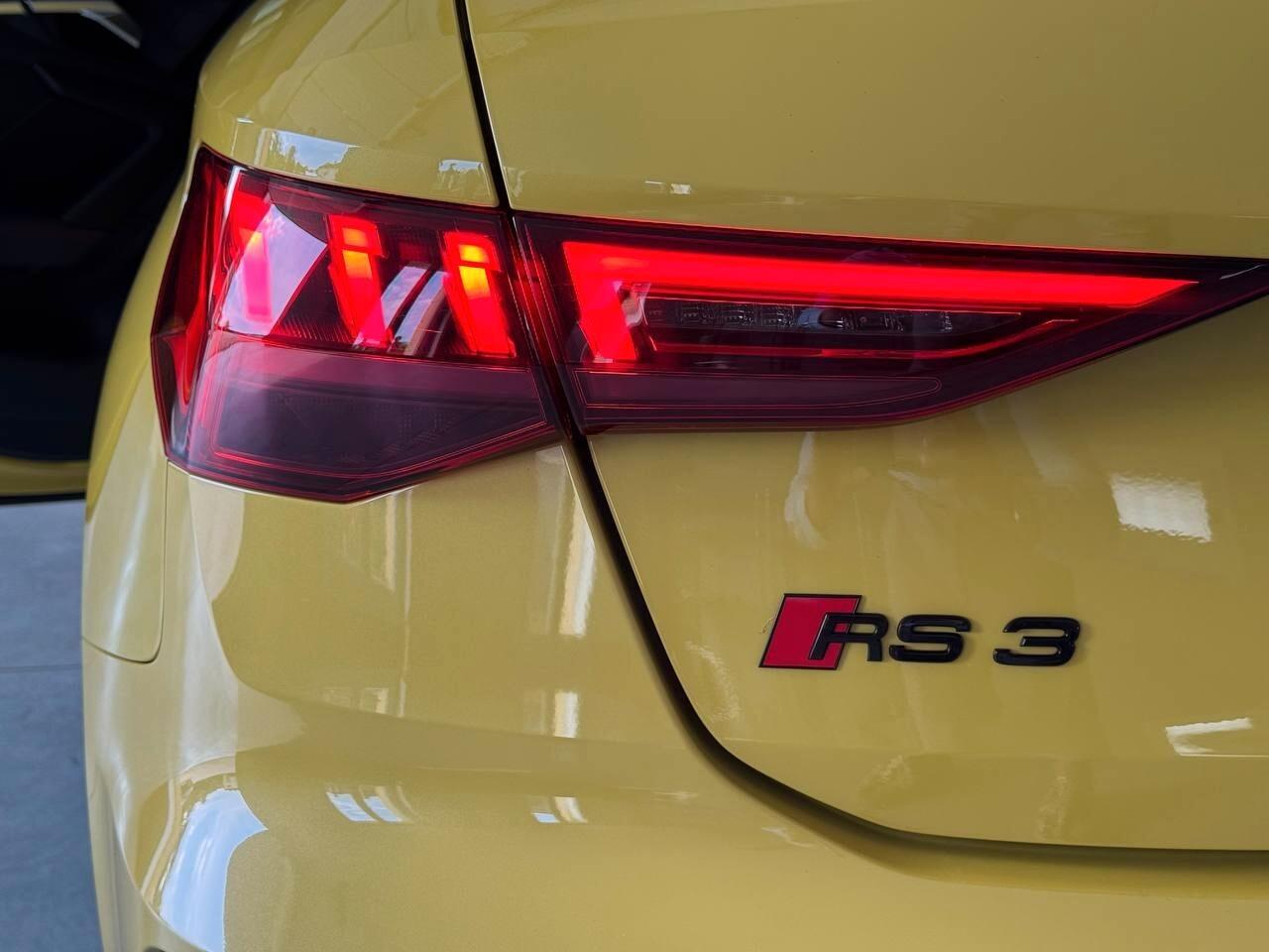 Audi A3 RS 3 SPB TFSI quattro S tronic