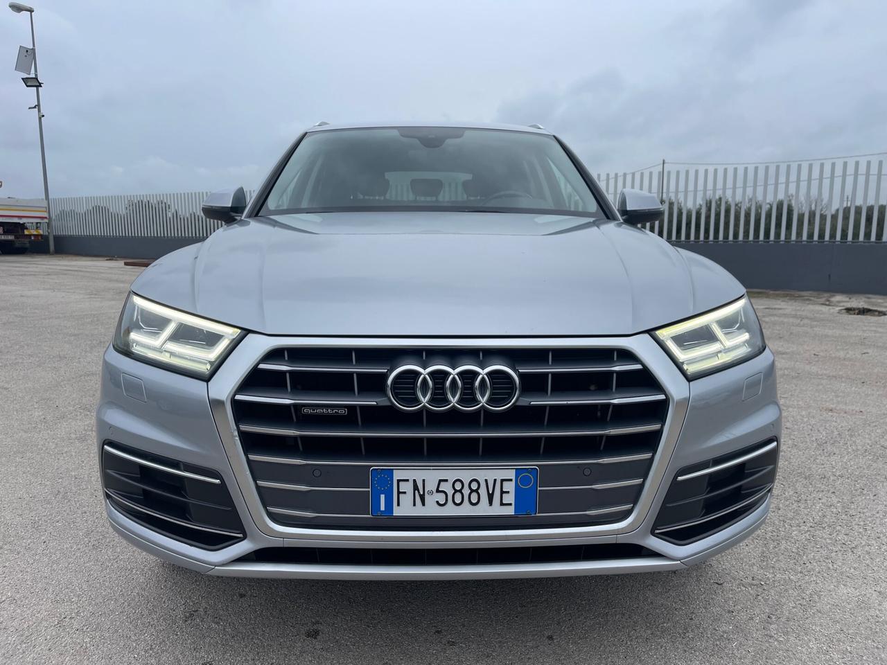 AUDI Q5 2.0 TDI 190CV QUATTRO SPORT FULL MATRIX 18