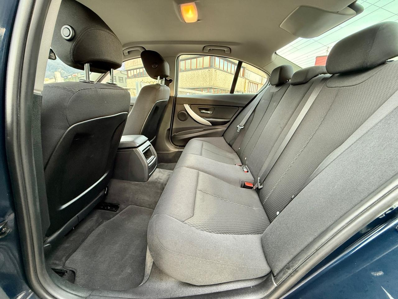 Bmw 320d 184CV 2013 F30 BERLINA MANUALE