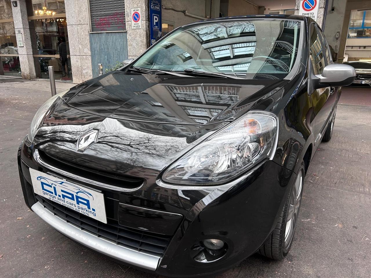 Renault Clio 1.2 16V 5 porte Luxe