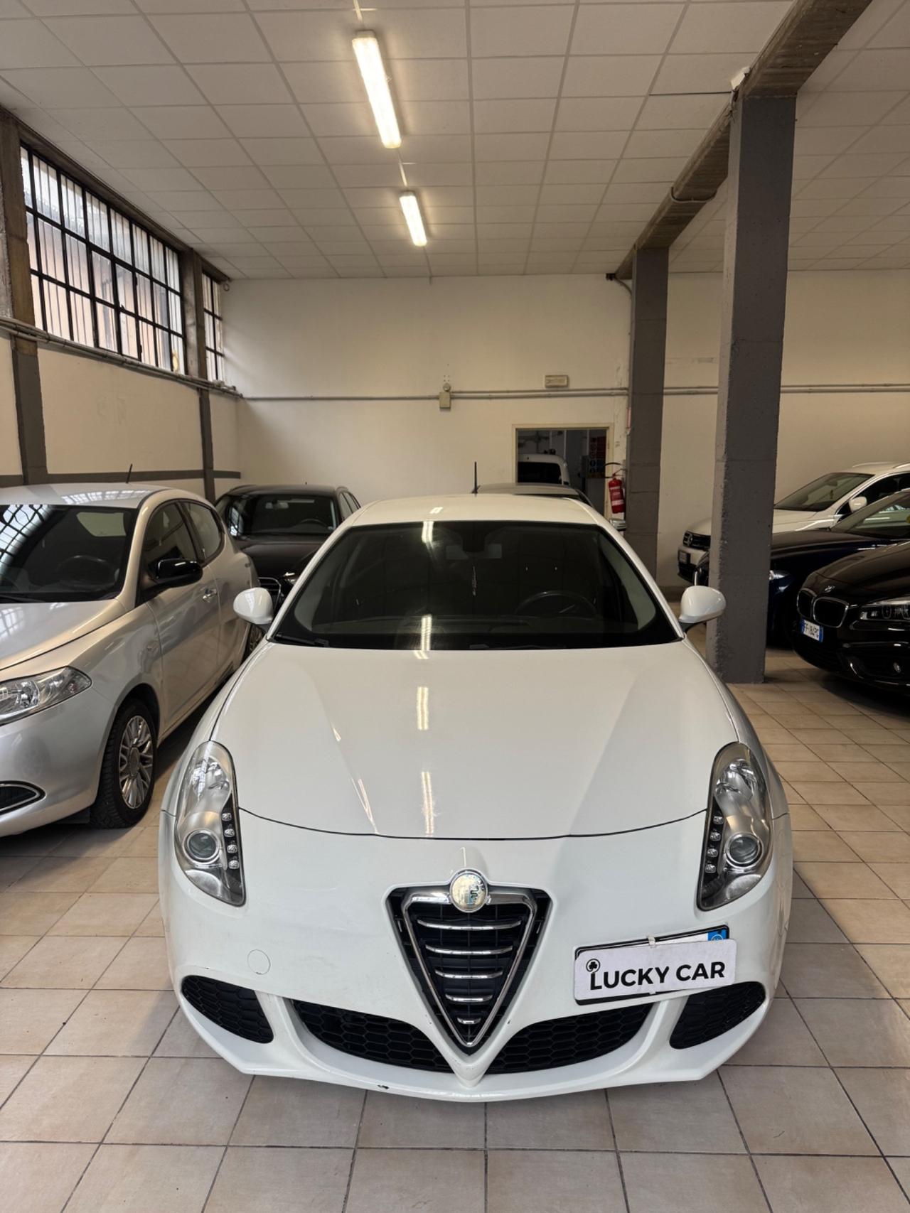 Alfa Romeo Giulietta 1.6 JTDm-2 105 CV Distinctive