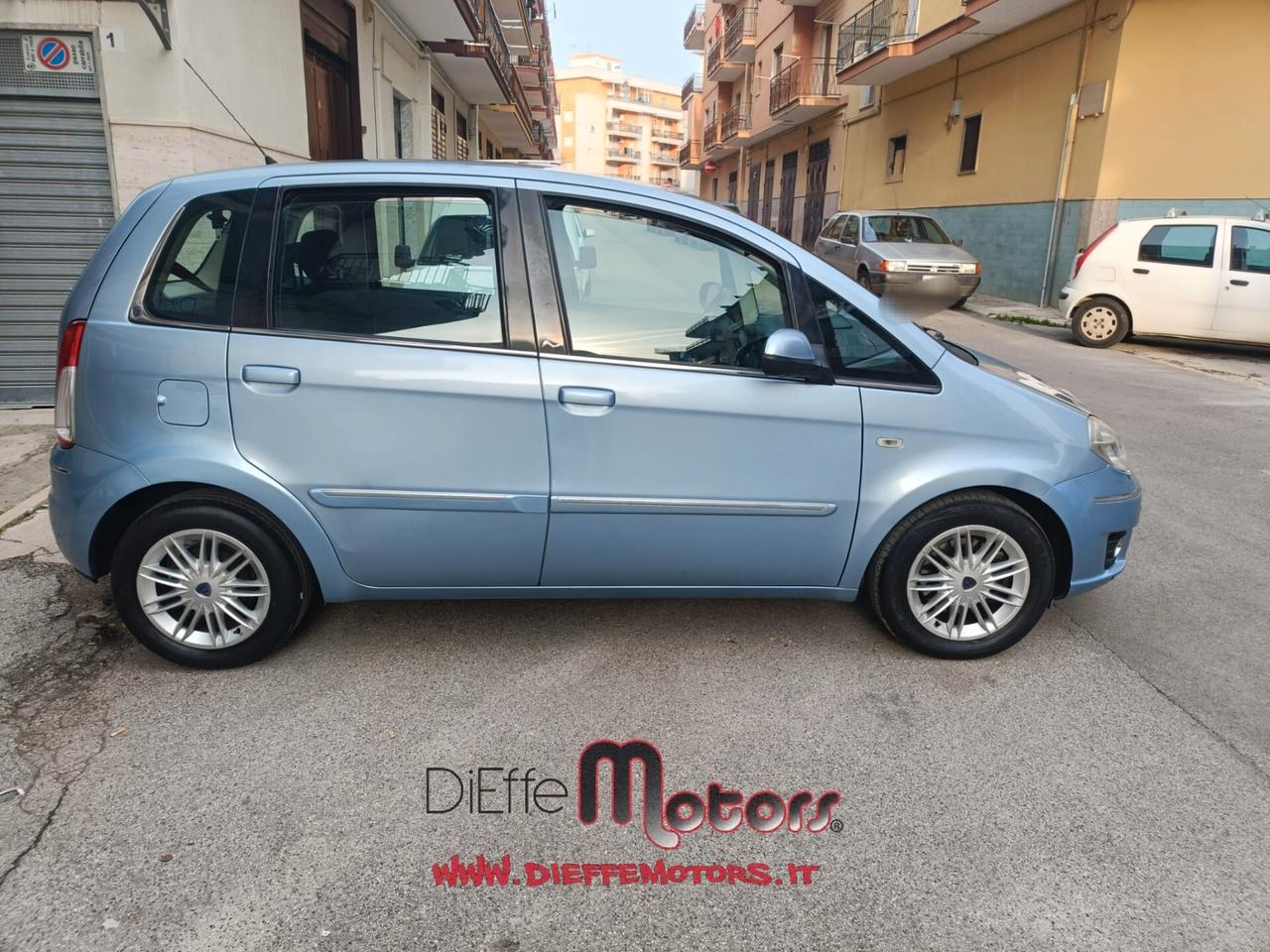Lancia MUSA 1.3 Mjt 16V 95 CV S&S DPF Oro