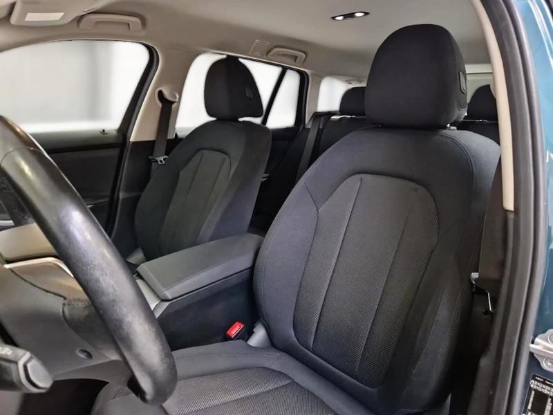 BMW 318 48V Business Advantage Touring auto