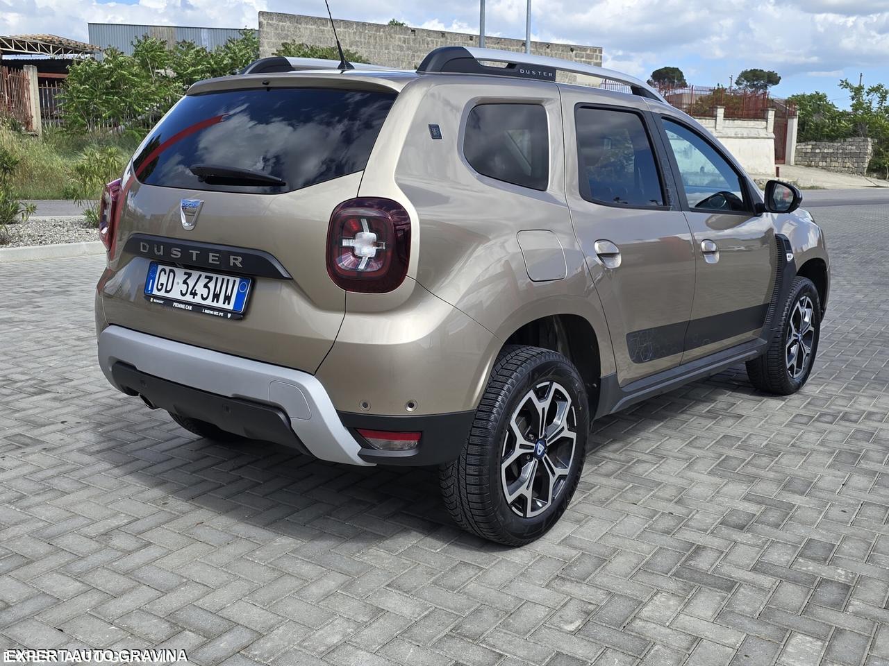 DACIA DUSTER 1.0 TCe GPL 15th ANNIVERSARY