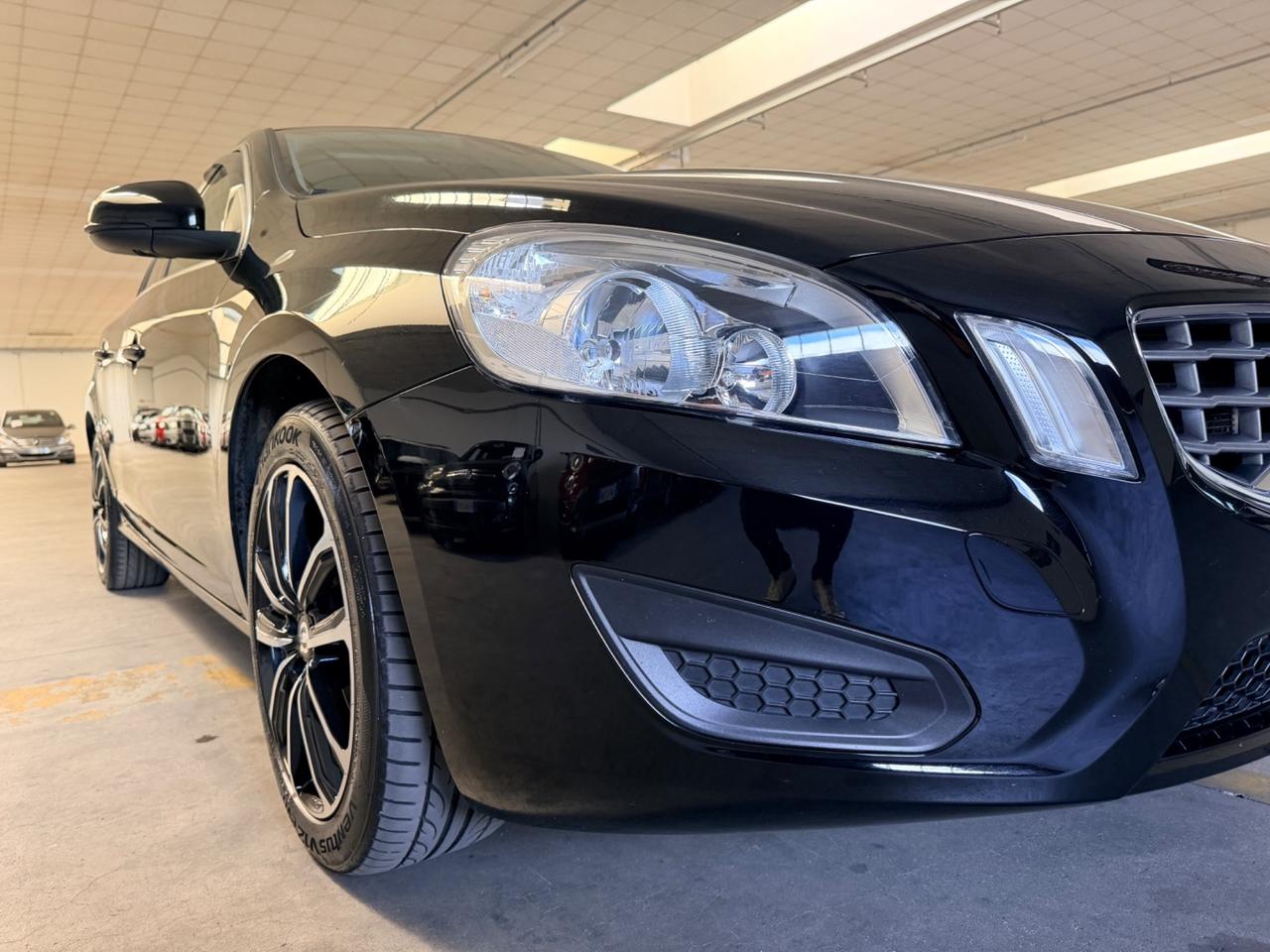 Volvo V60 D3 Geartronic Momentum