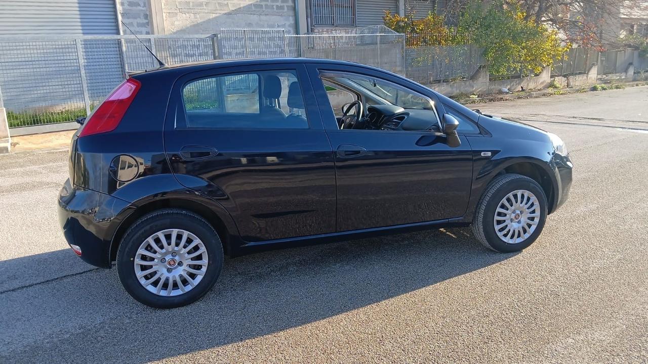 Fiat Punto 1.4 8V 5 porte Natural Power Lounge