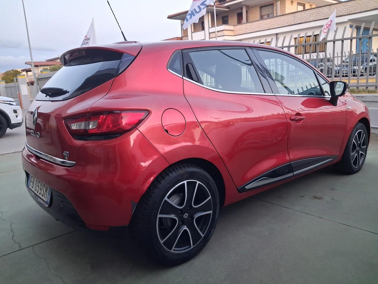 RENAULT Clio Duel 1.500 dCi 90cv Km120.400