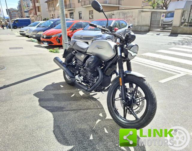 MOTO GUZZI V7 STONE CON SOLI 1700 KM