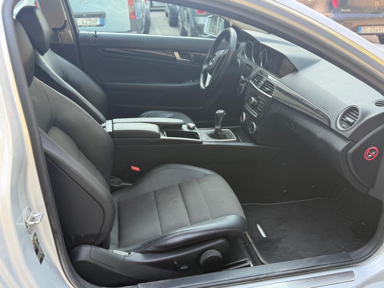 Mercedes-benz C 180 BlueEFFICIENCY Executive