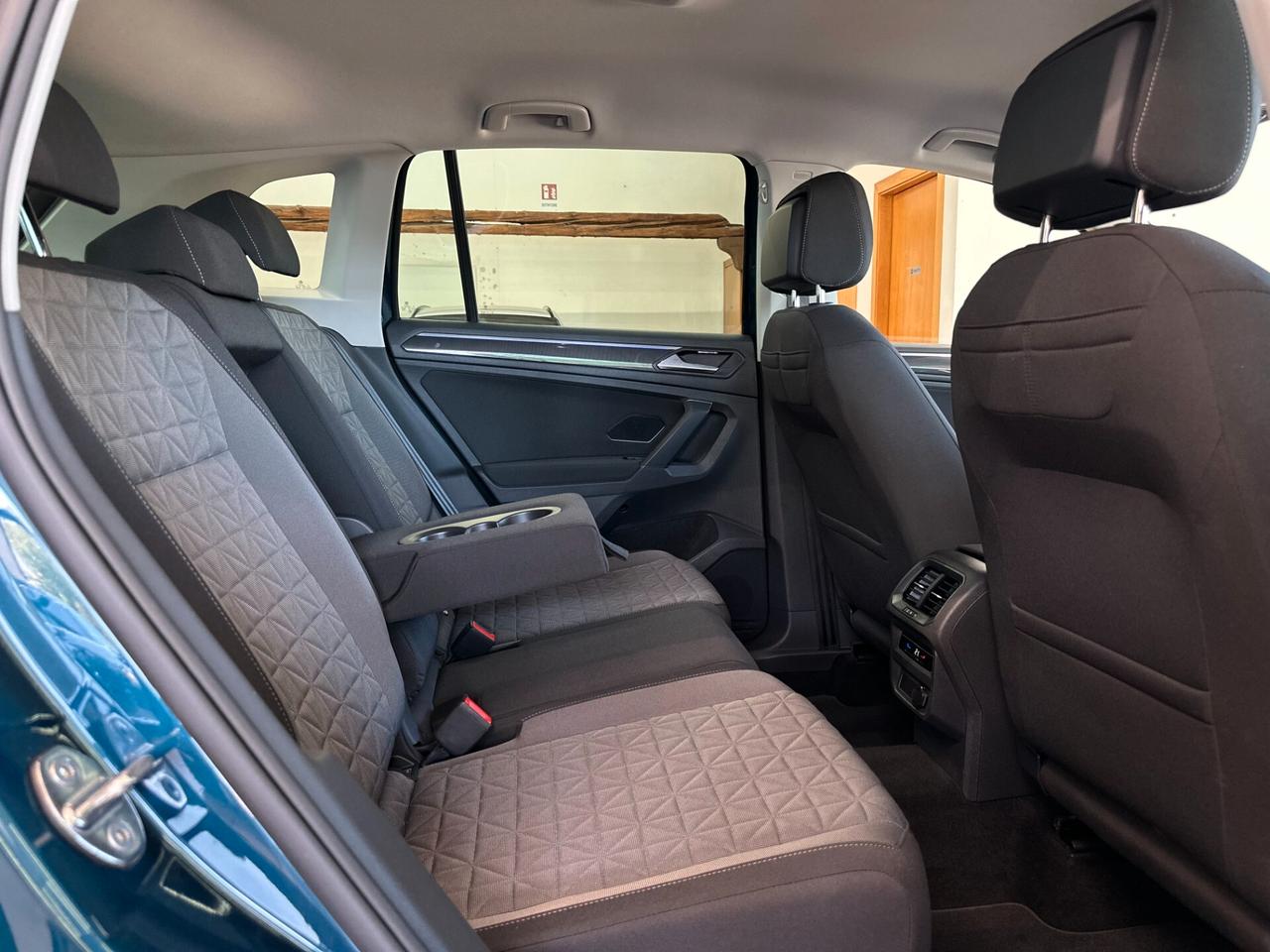 VOLKSWAGEN TIGUAN LIFE 2.0TDI DSG *CARPLAY*RADAR*LUCI*