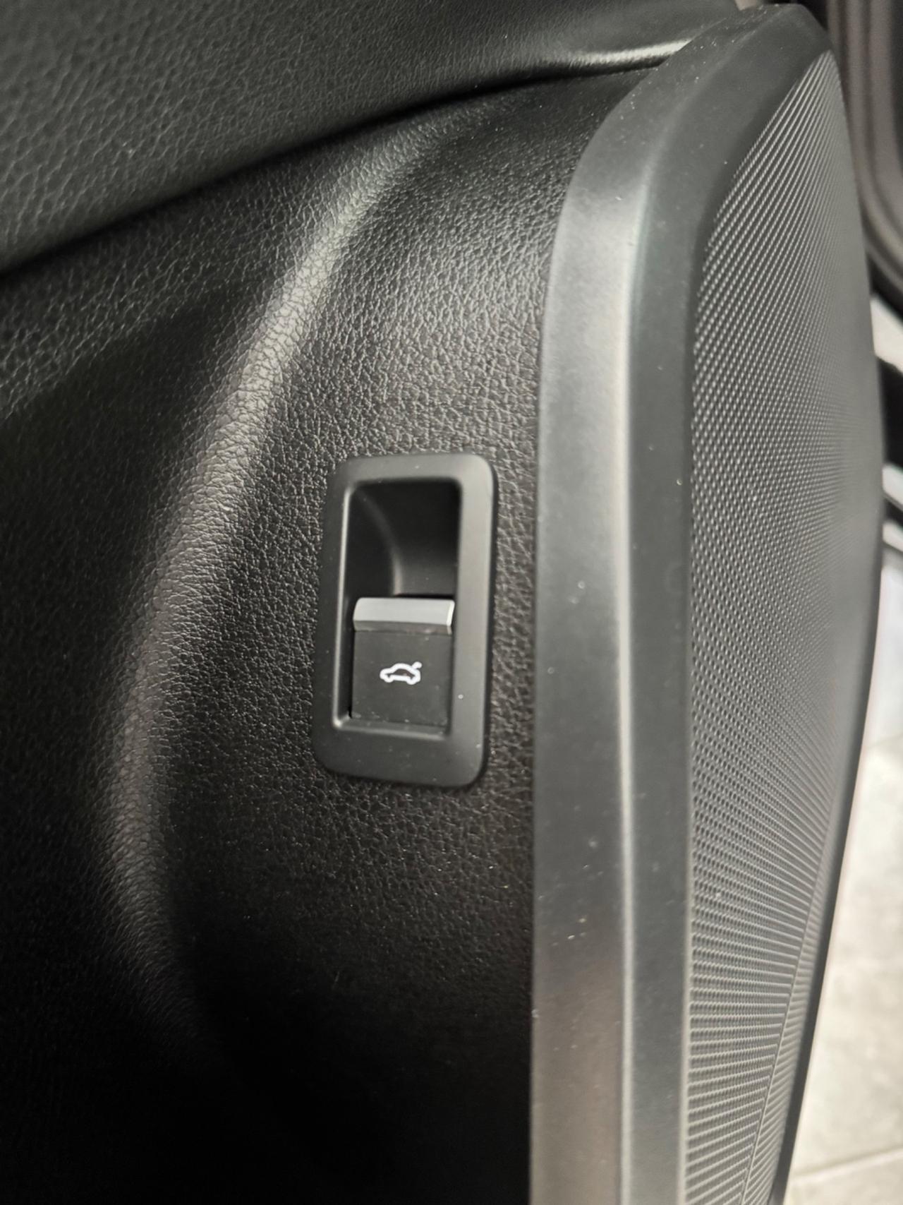 Audi Q5 40 TDI quattro S tronic Business Sport