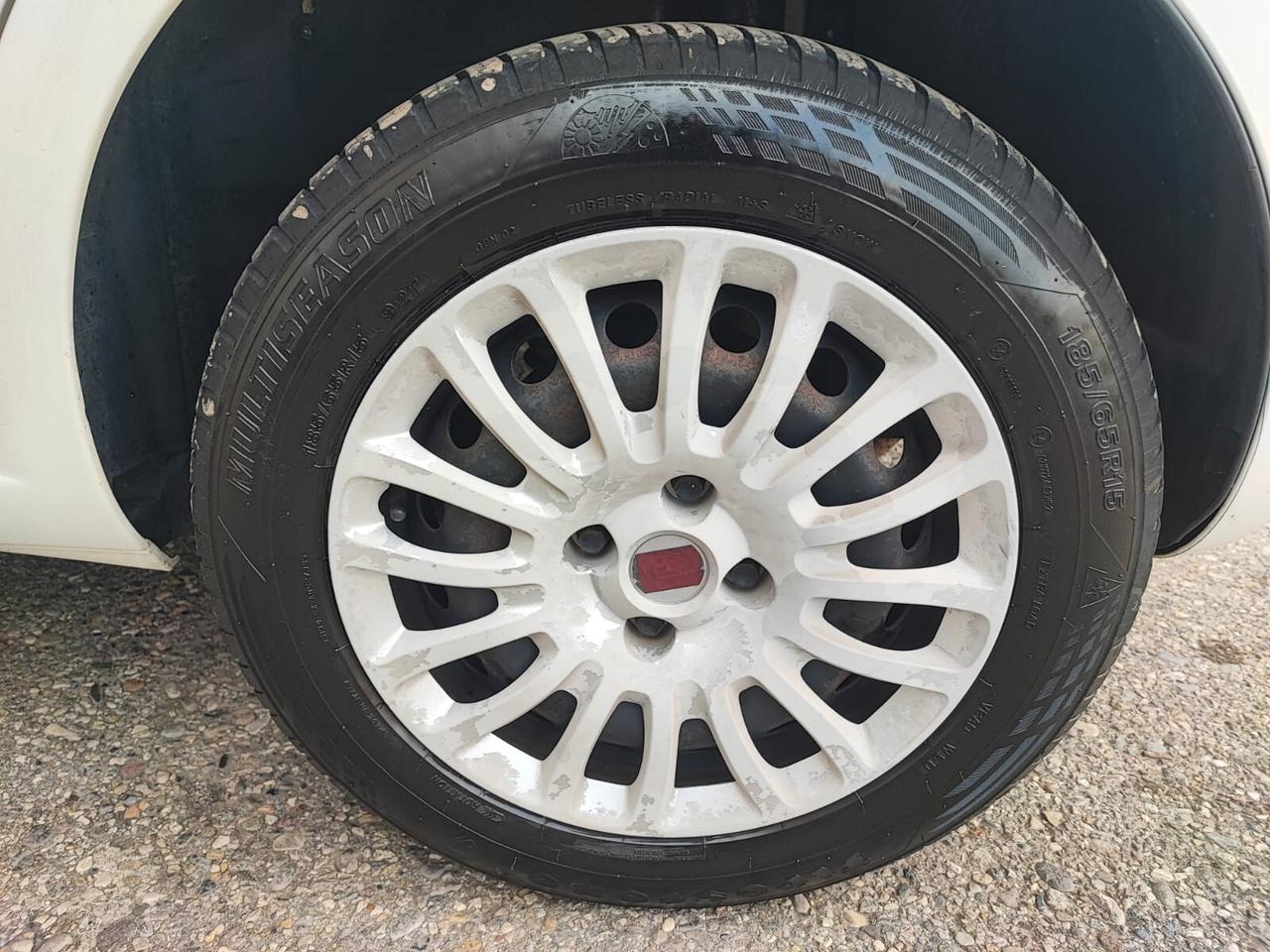 Fiat Grande Punto 1.4 5 porte BENZINA METANO 2009