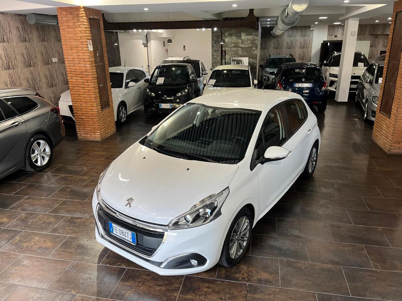 Peugeot 208 PureTech 82 5 porte Access