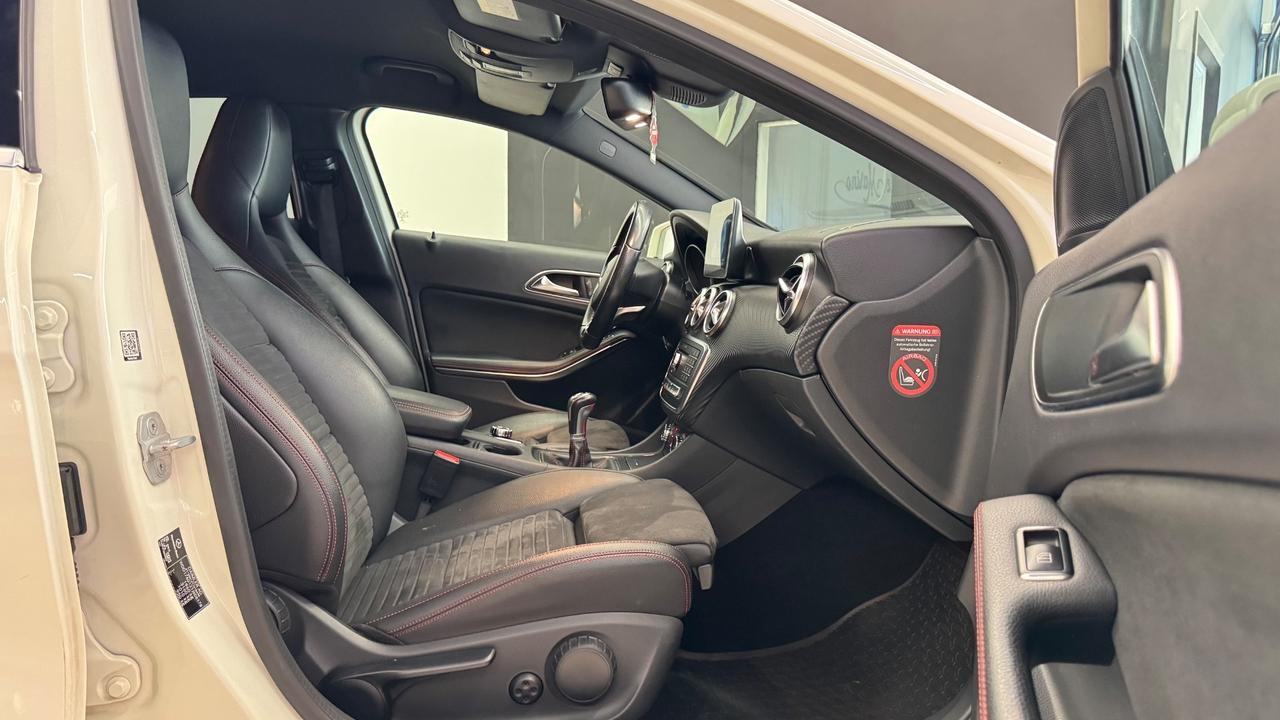 Mercedes-benz A 180 d Premium Amg Edition-2017