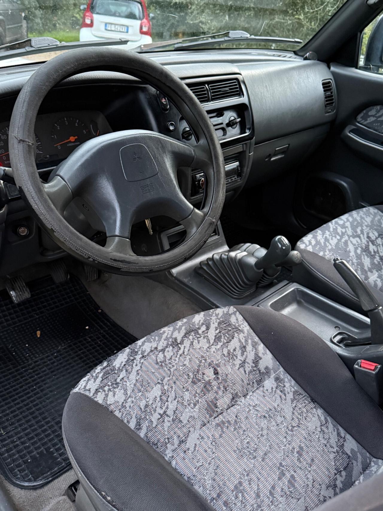 Mitsubishi L200 2.5 TDI 4WD Single Cab Pick-up GL