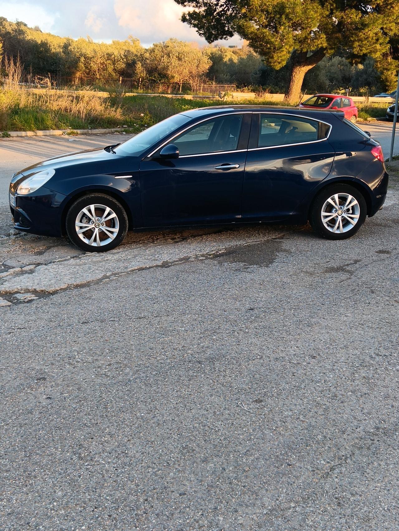 Alfa Romeo Giulietta 1.6 JTDm-2 105 CV Progression