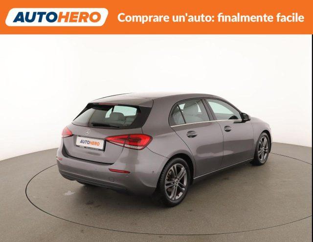 MERCEDES-BENZ A 180 d Automatic Executive