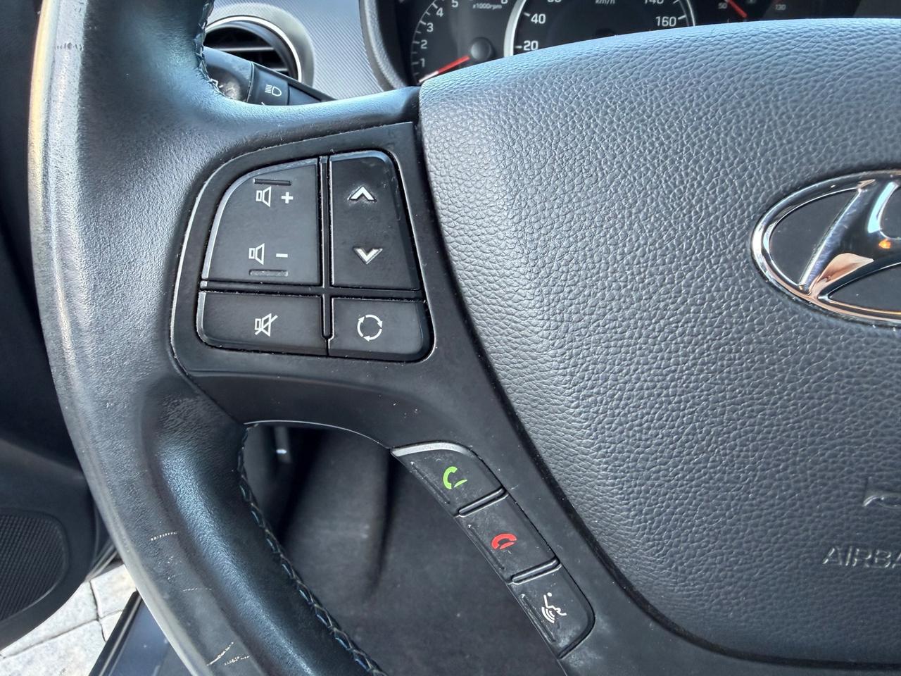 Hyundai i10 1.0 MPI Sound Edition