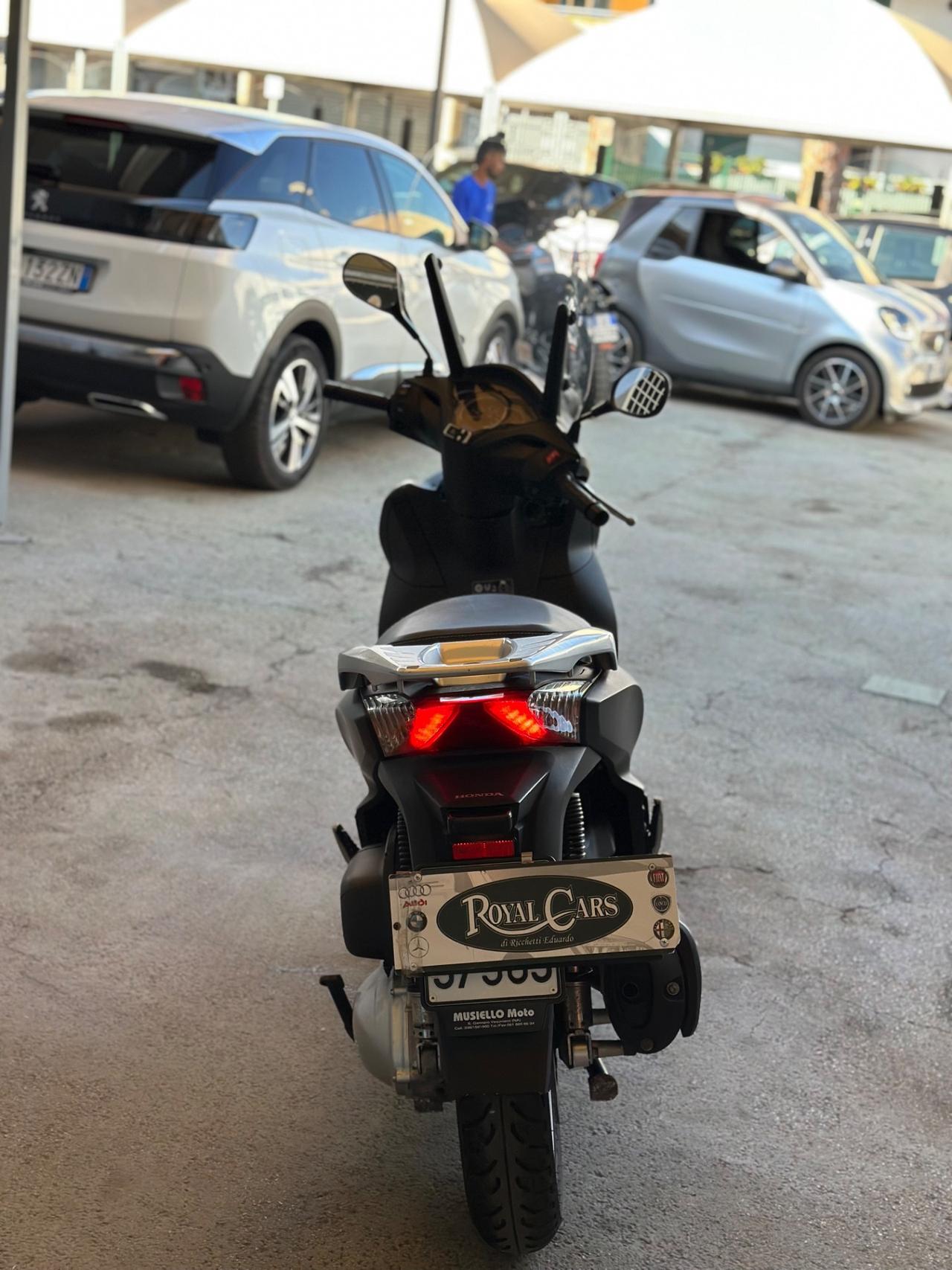 Honda SH 300 i Abs