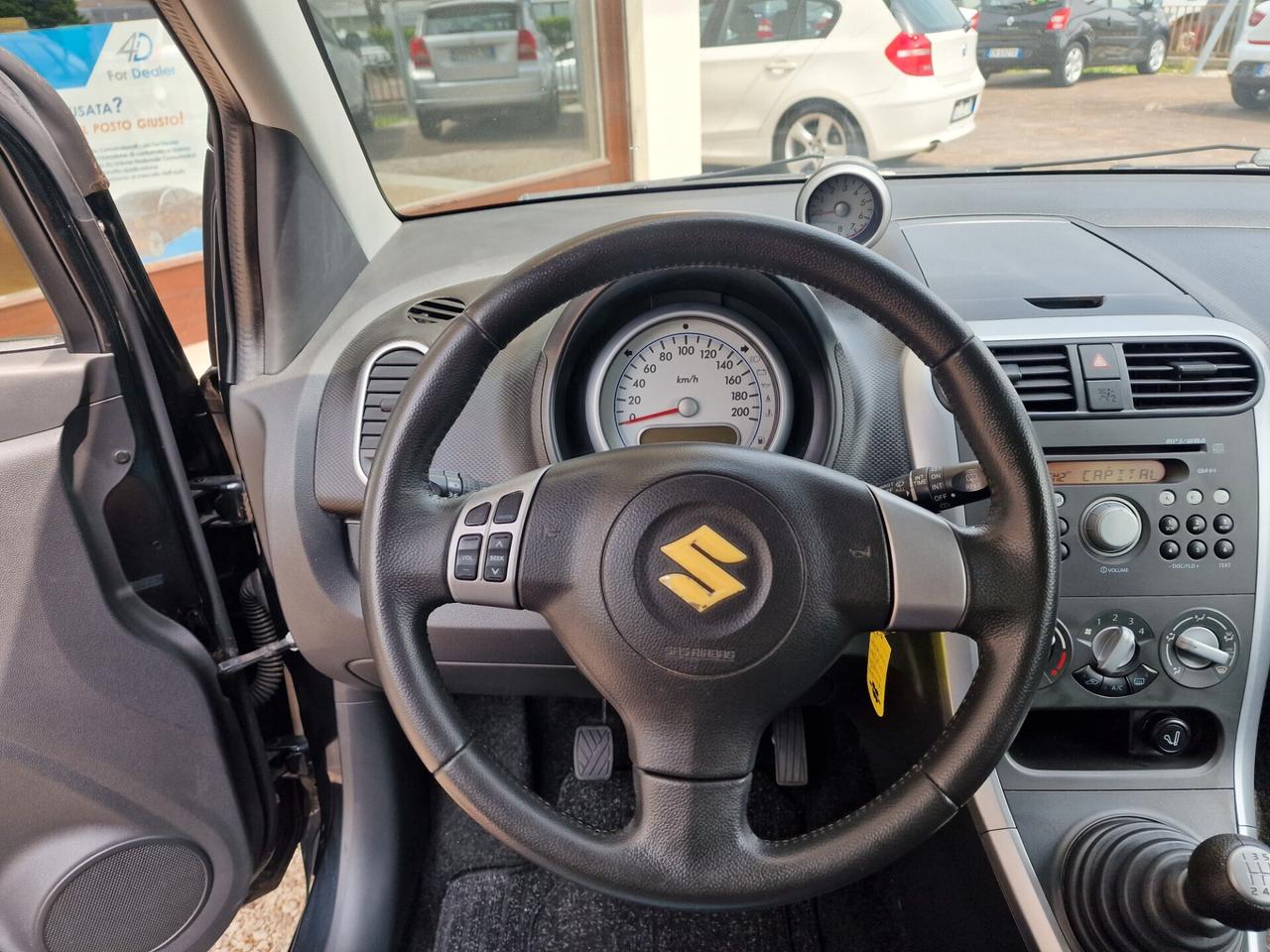 Suzuki Splash 1.0 GPL VALIDO FINO AL 2035 OK PER NEOPAT ANNO 12/2009 UNICO PROP