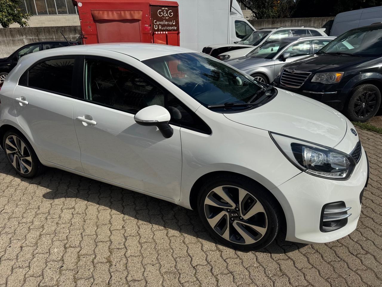 Kia Rio 1.4 CRDi 5p. Cool neopatentati euro 6