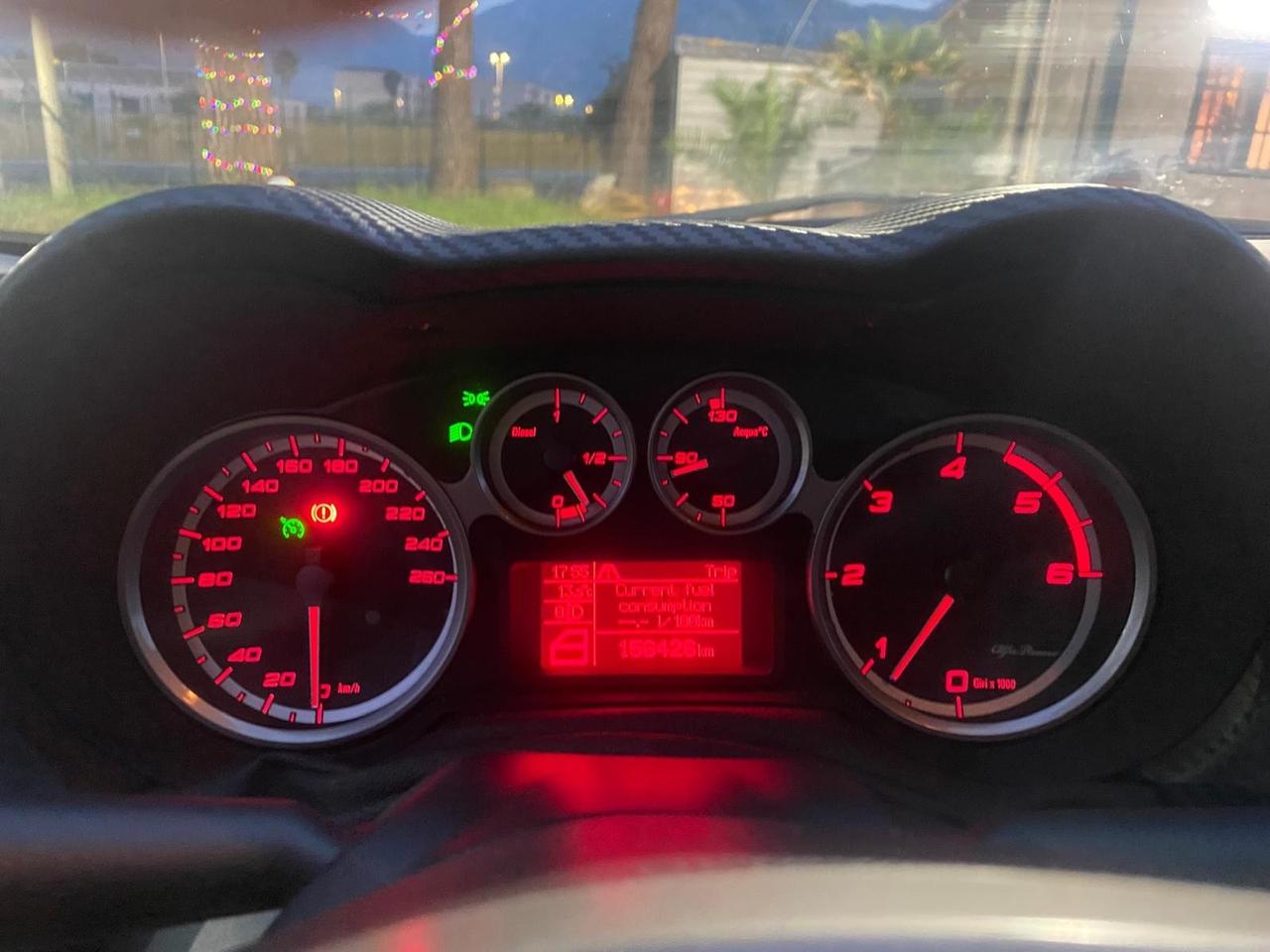 Alfa Romeo MiTo 1.6 JTDm-2 S&S Distinctive Sport Pack