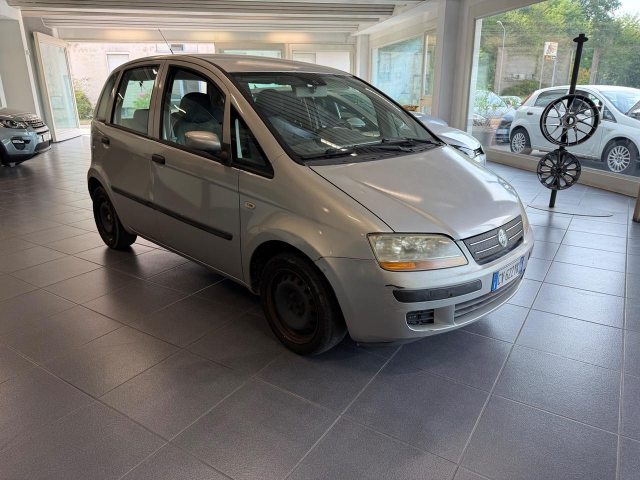 Fiat Idea 1.4 16V Emotion