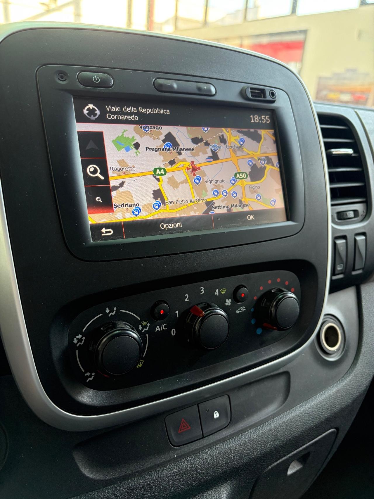 Renault Trafic 5 posti 1.6 Dci120