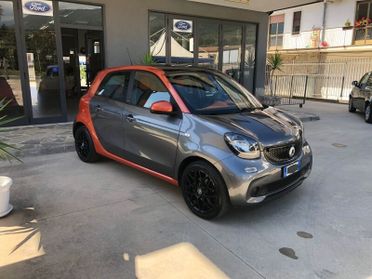 Smart ForFour 1.0 71cv anno 2015