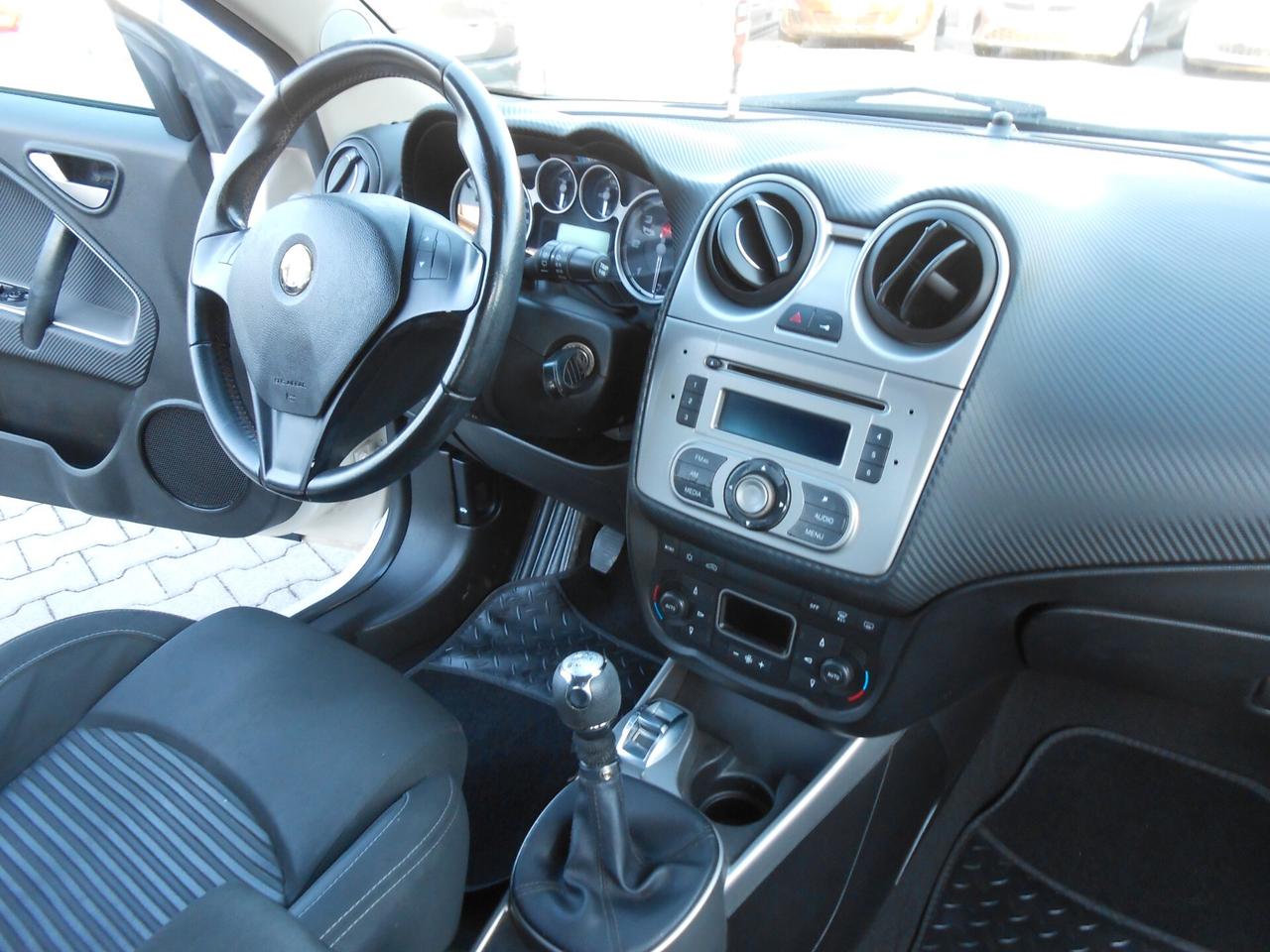 Alfa Romeo MiTo 1.3 JTDm-2 95 CV S&S Distinctive