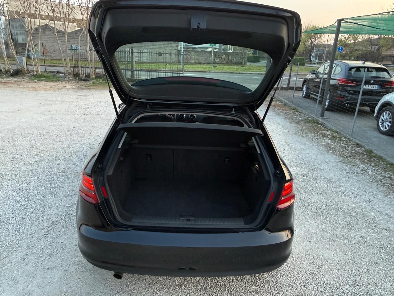 Audi A3 Sportback 1.6 tdi Ambition 110cv