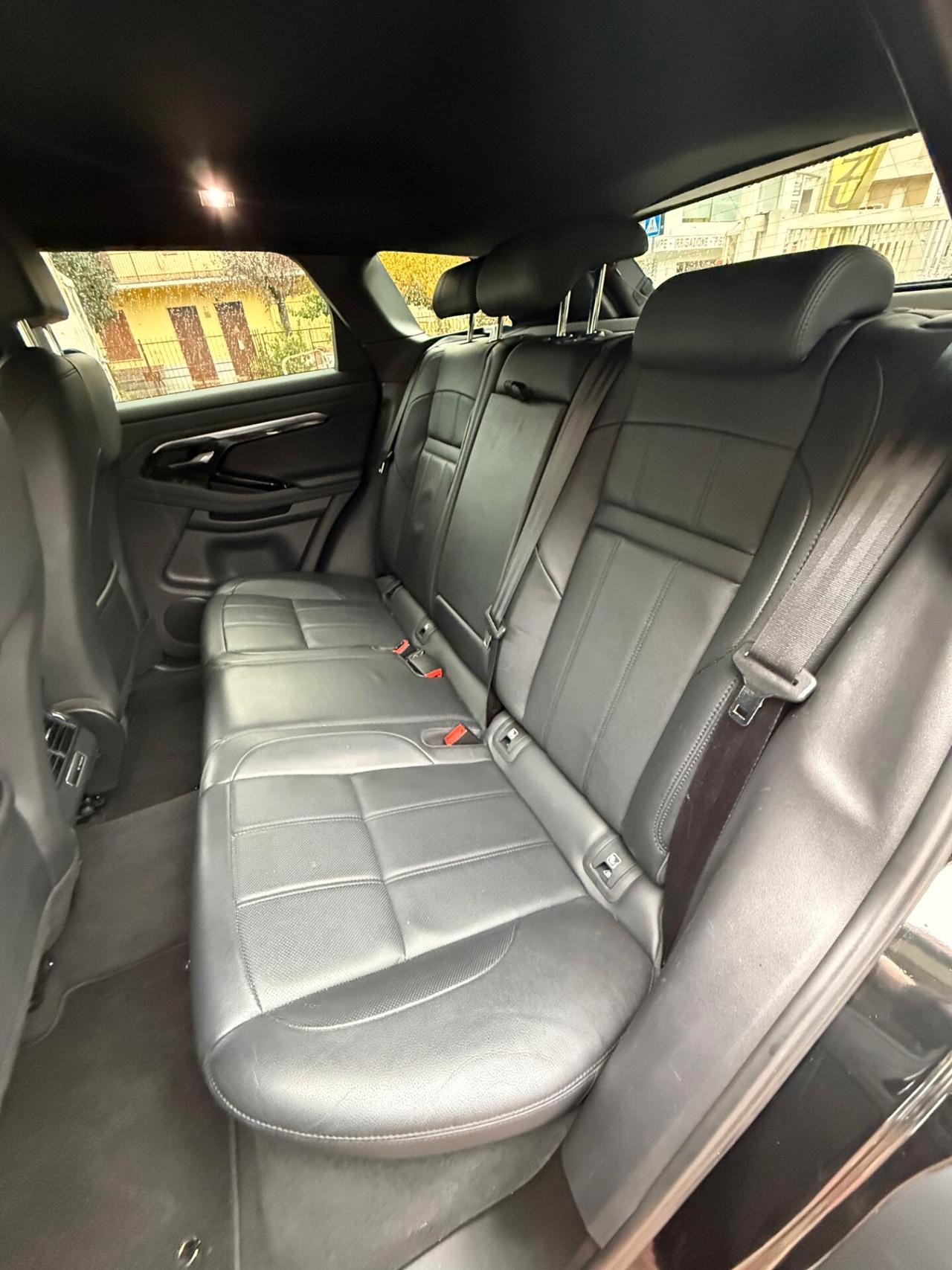 Land Rover Range Evoque 2.0 R-Dynamic