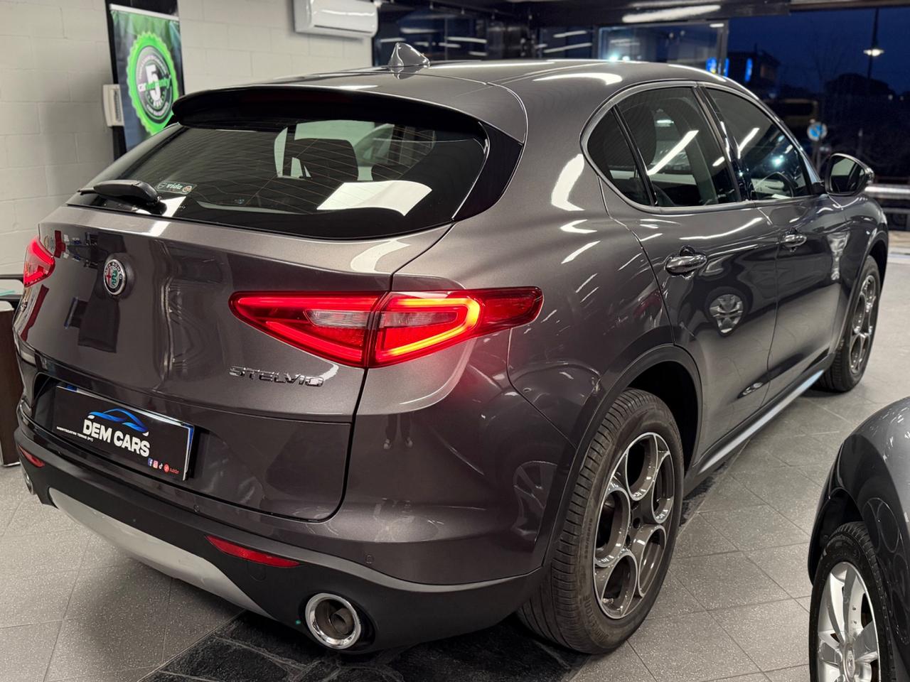 Alfa Romeo Stelvio 2.2 Turbodiesel 180 CV AT8 Q4 Executive