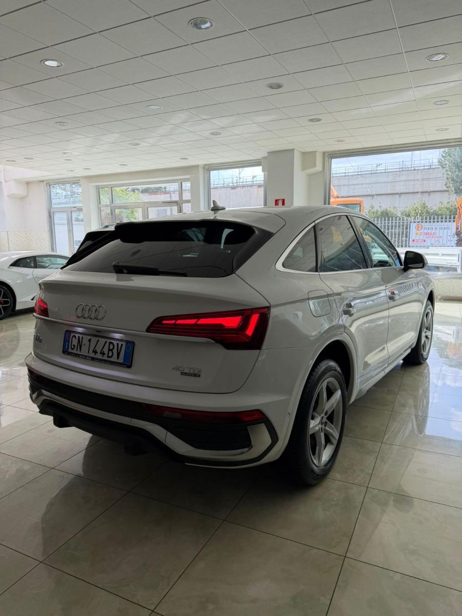 AUDI - Q5 Sportback - Q5 SPB 40 TDI quattro S tronic S line
