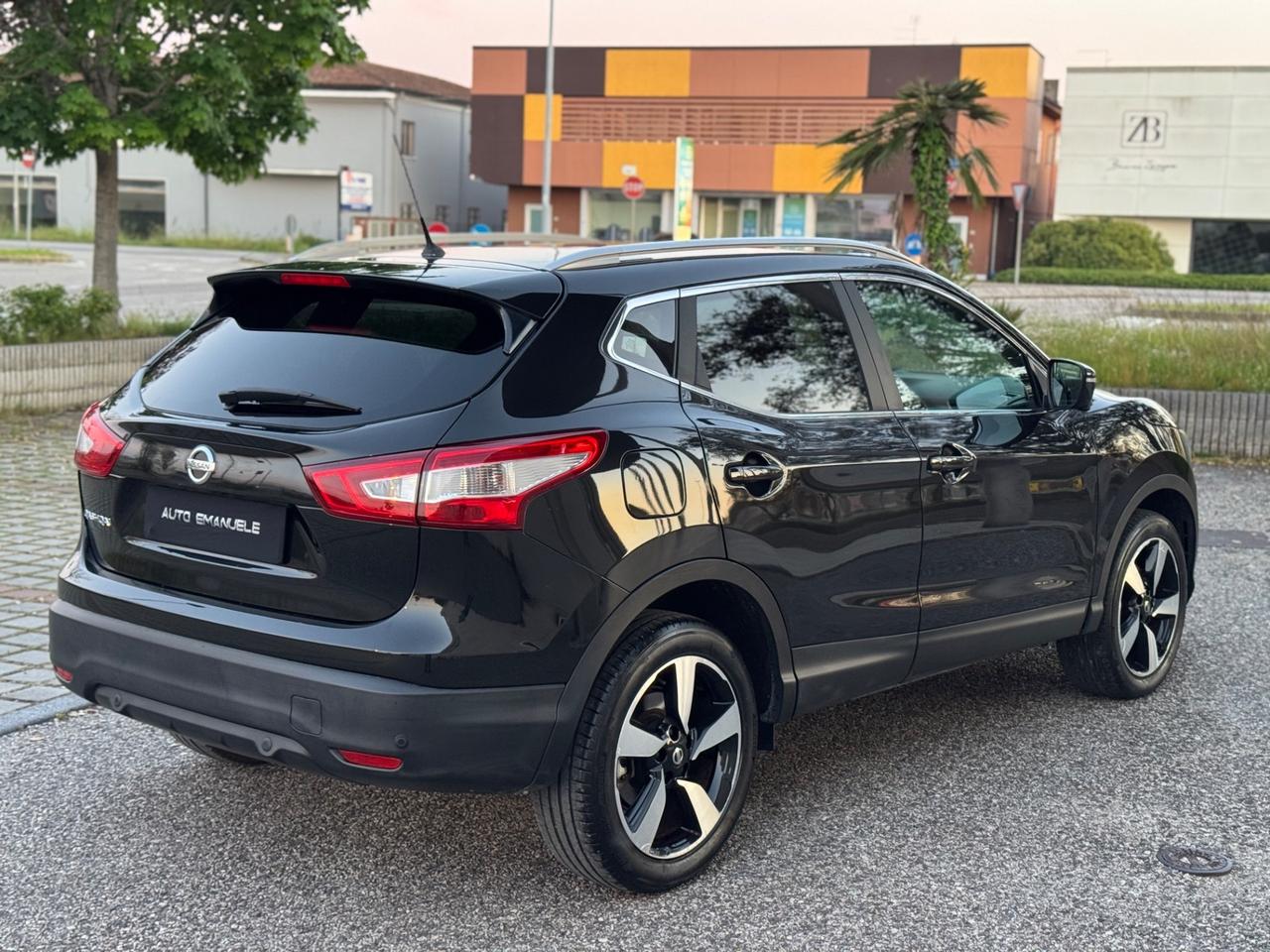 Nissan Qashqai 1.5 dCi Tekna 49.000km Gancio Traino