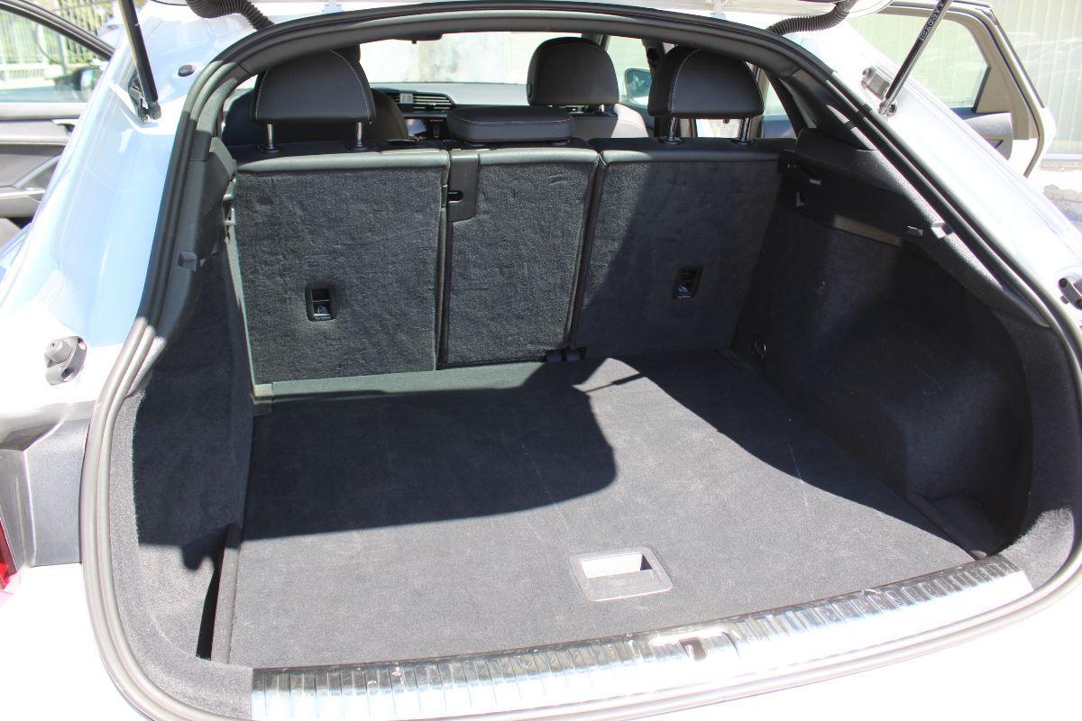 AUDI - Q3 - SPB 35 TDI S Tronic S line edition