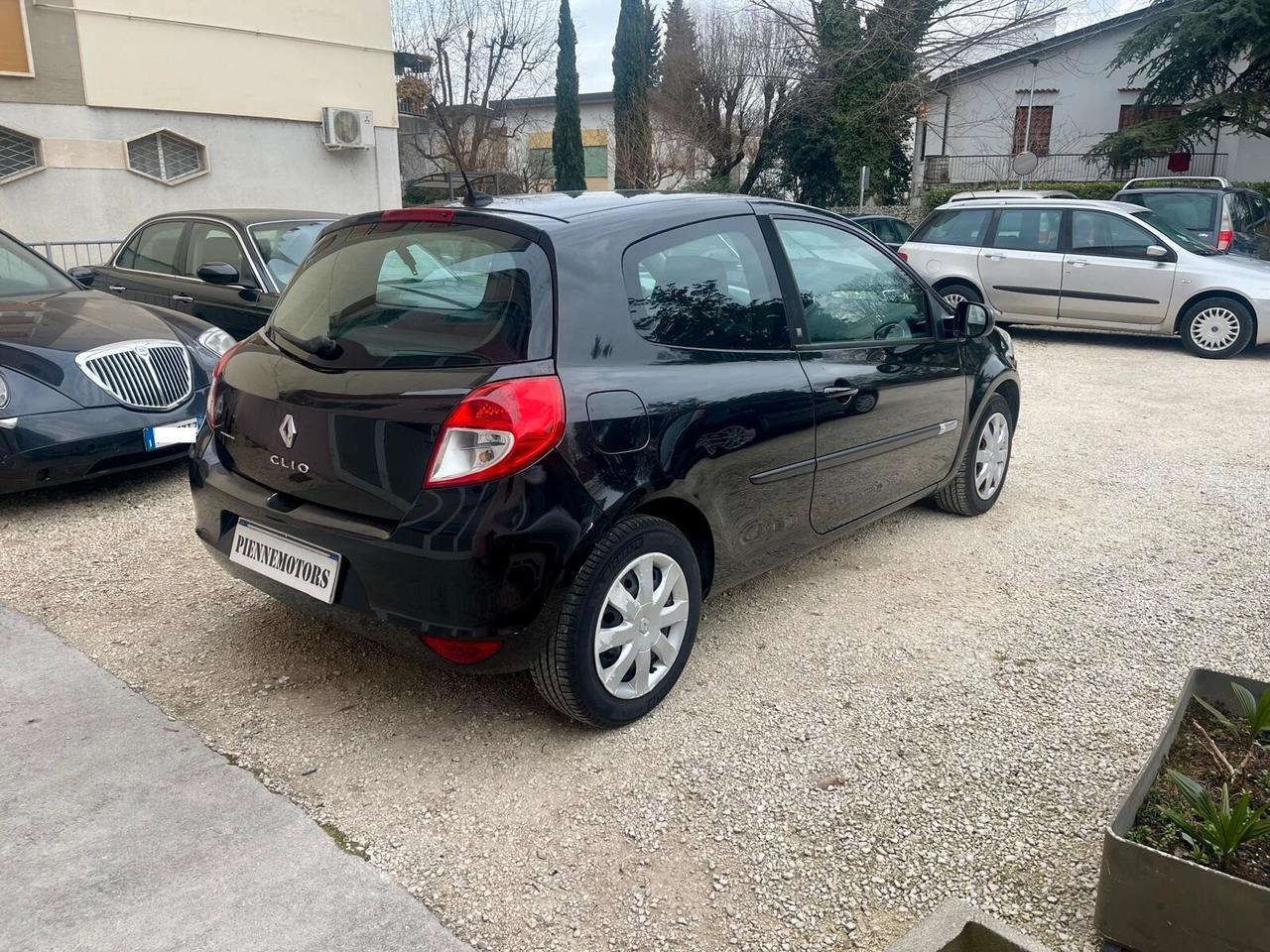 Renault Clio 1.2 Turbo GPL 16V 3 porte 20th Anniversario