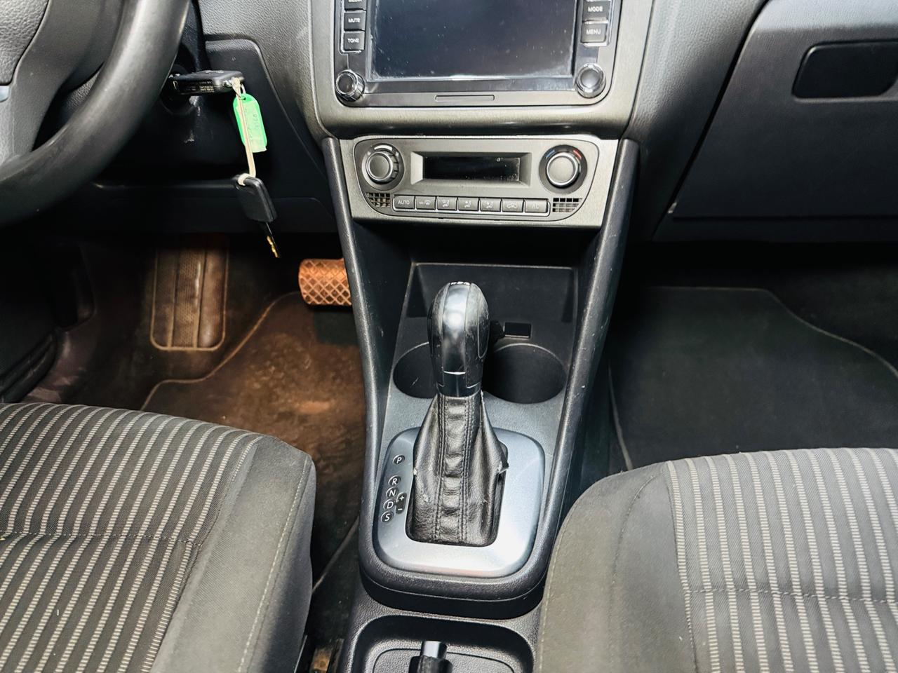 Volkswagen Polo 1.6 TDI 90CV DPF DSG 5 porte Highline