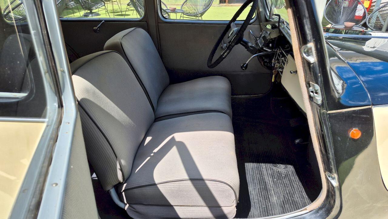 Citroen Traction Avant 11 BL – 1955