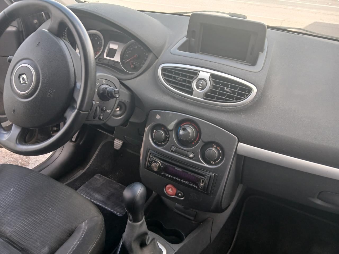 Renault Clio 1.2 16V 5 porte